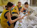 Egyetemistákat várnak a Pécsi Gyermekklinikára önkénteskedni