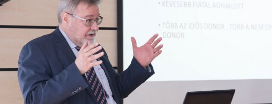 Transzplantációs életműdíjat kapott dr. Kalmár Nagy Károly
