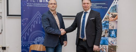Két világ találkozása 