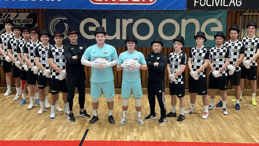 Tavaszi varázslatra készül a PEAC futsal csapata