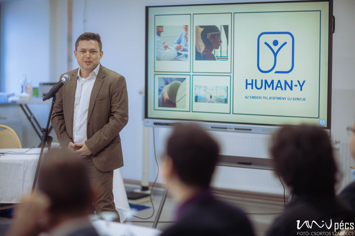 Kutyáncsánin Jevrem, a HR-Rent Kft. ügyvezetője 