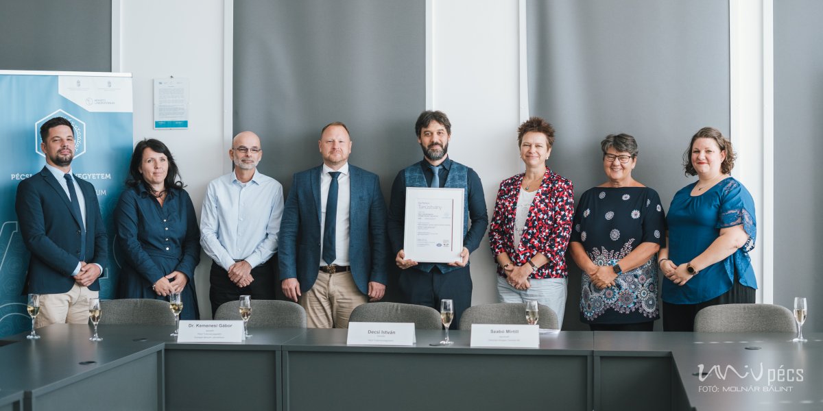 VNL ISO 2025