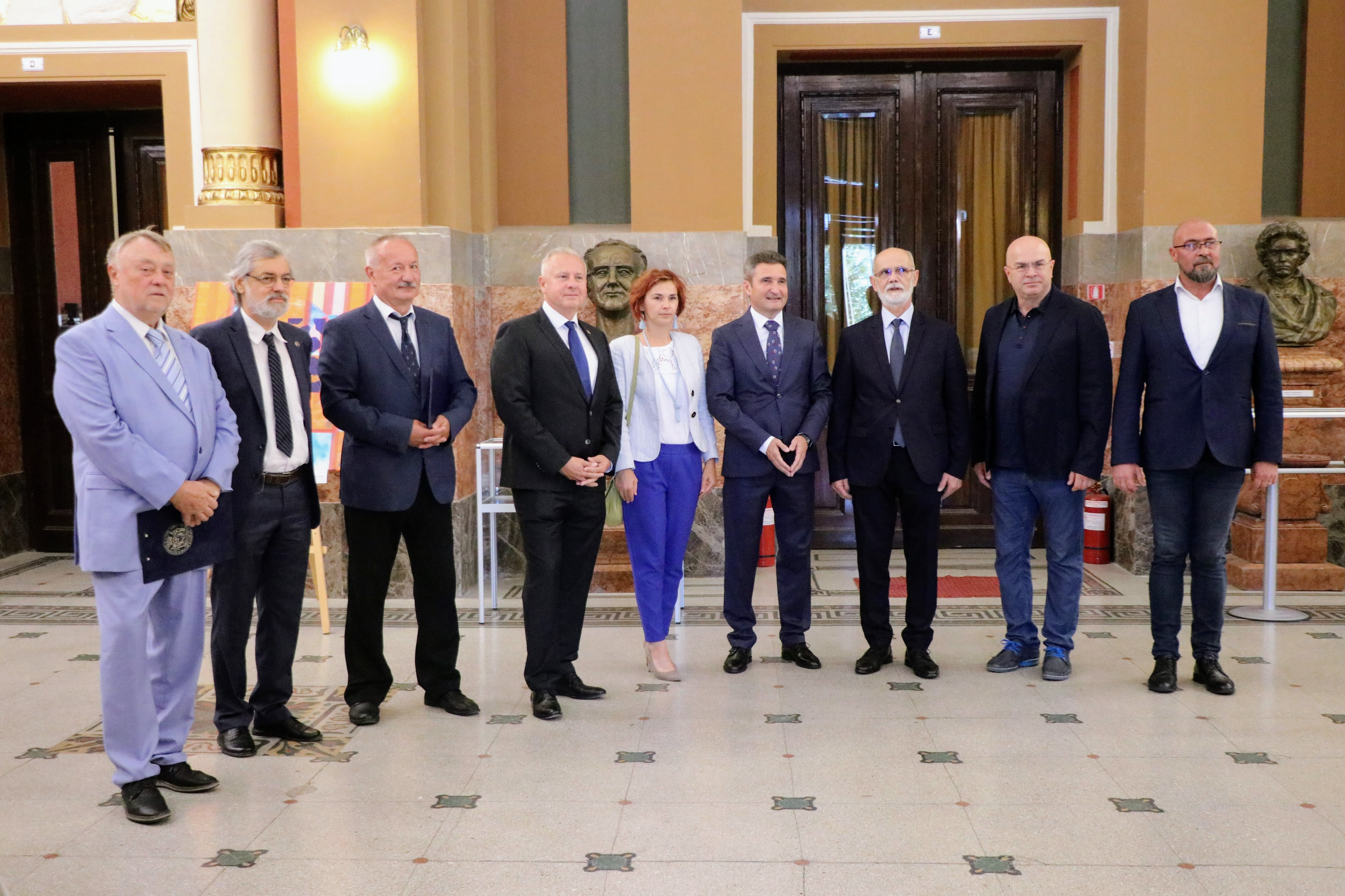 „Pécs Napja Aradon”